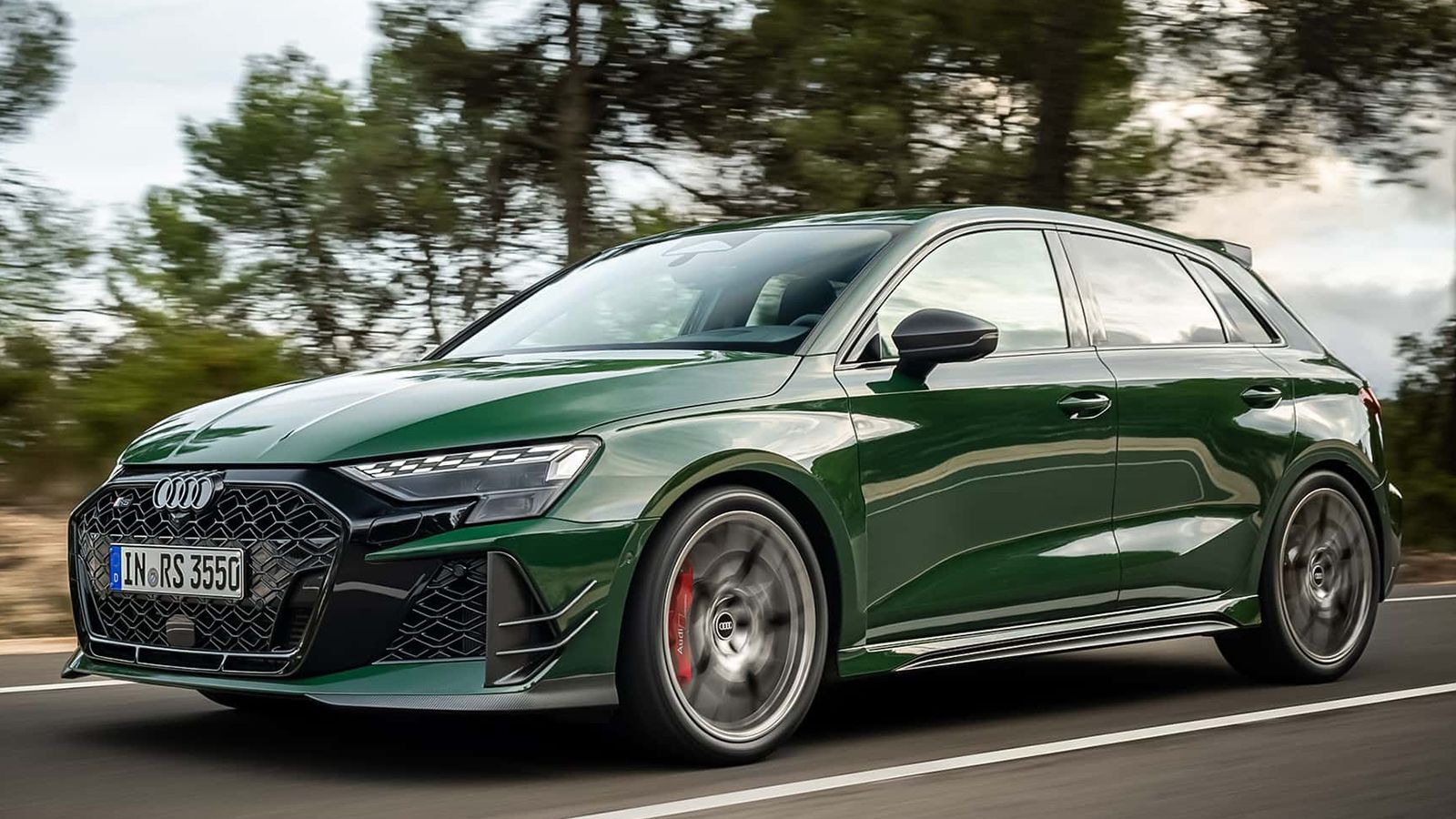 Το νέο Audi RS3 τιμά τον θρυλικό πεντακύλινδρο κινητήρα!